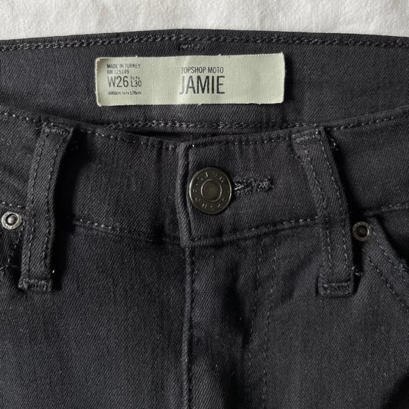 Topshop Moto Skinny High-Rise Ripped Jamie Jeans - Picture 5 of 15